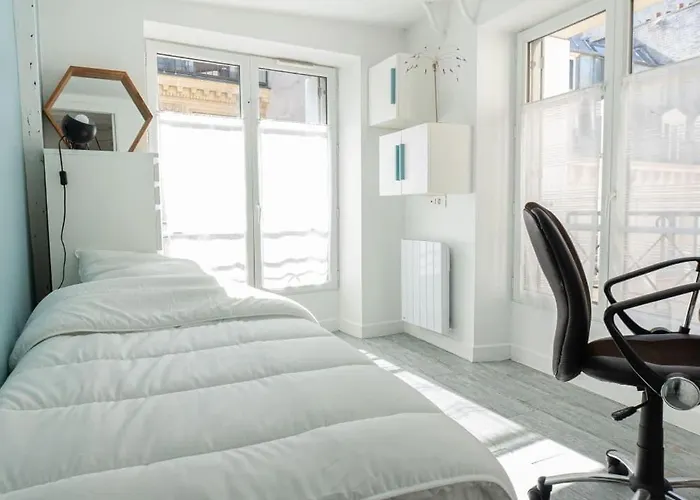 Cozy Apartment In Le Marais